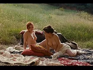 strapon film porno a ...
